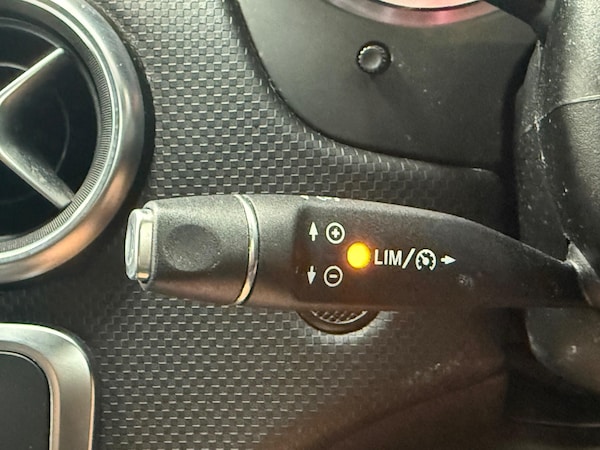Used Mercedes-Benz A-Class 2014 for sale - 75552321: Photo 24