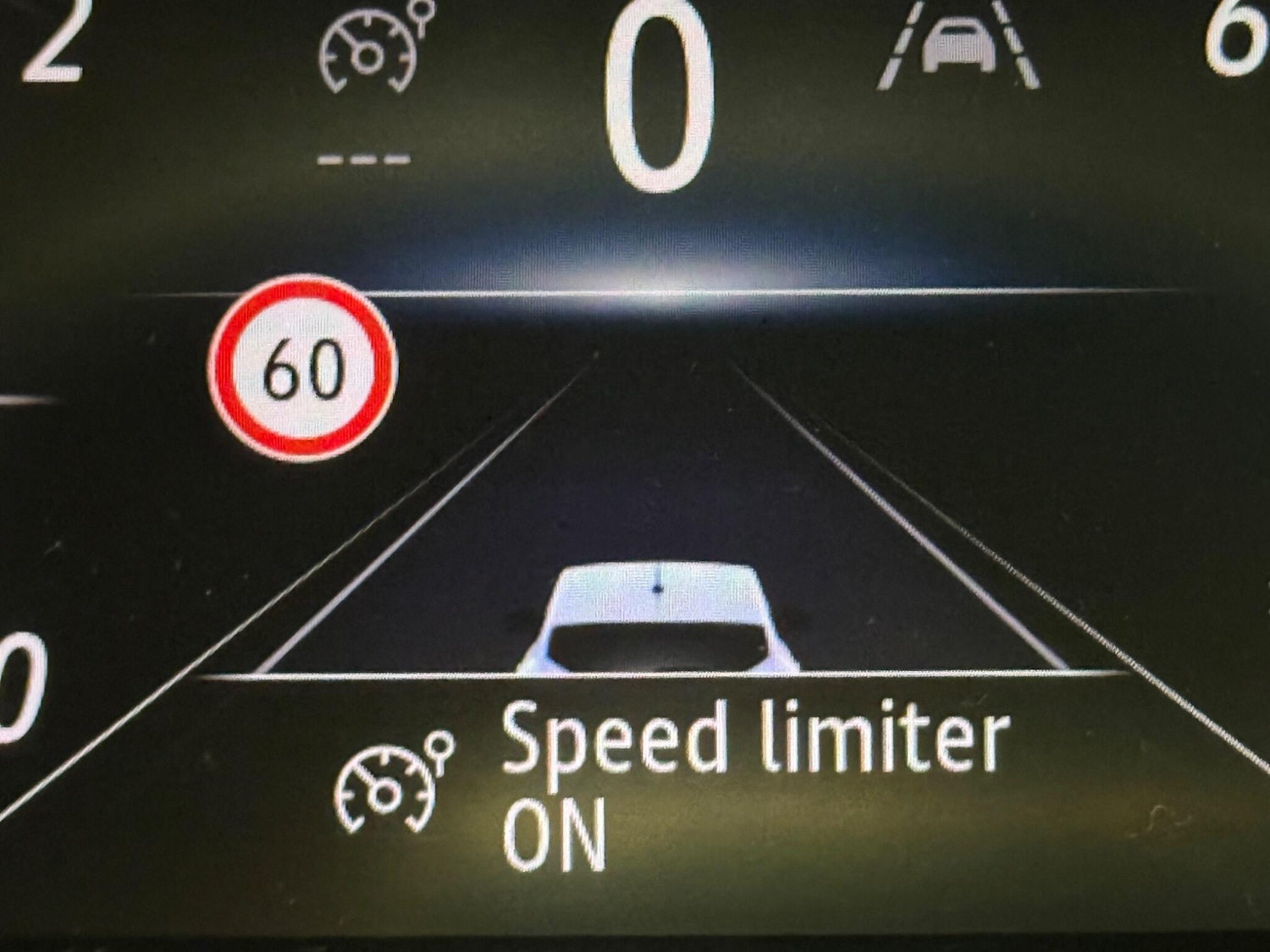 Used Renault Clio 2022 for sale - 76389047: Photo 37