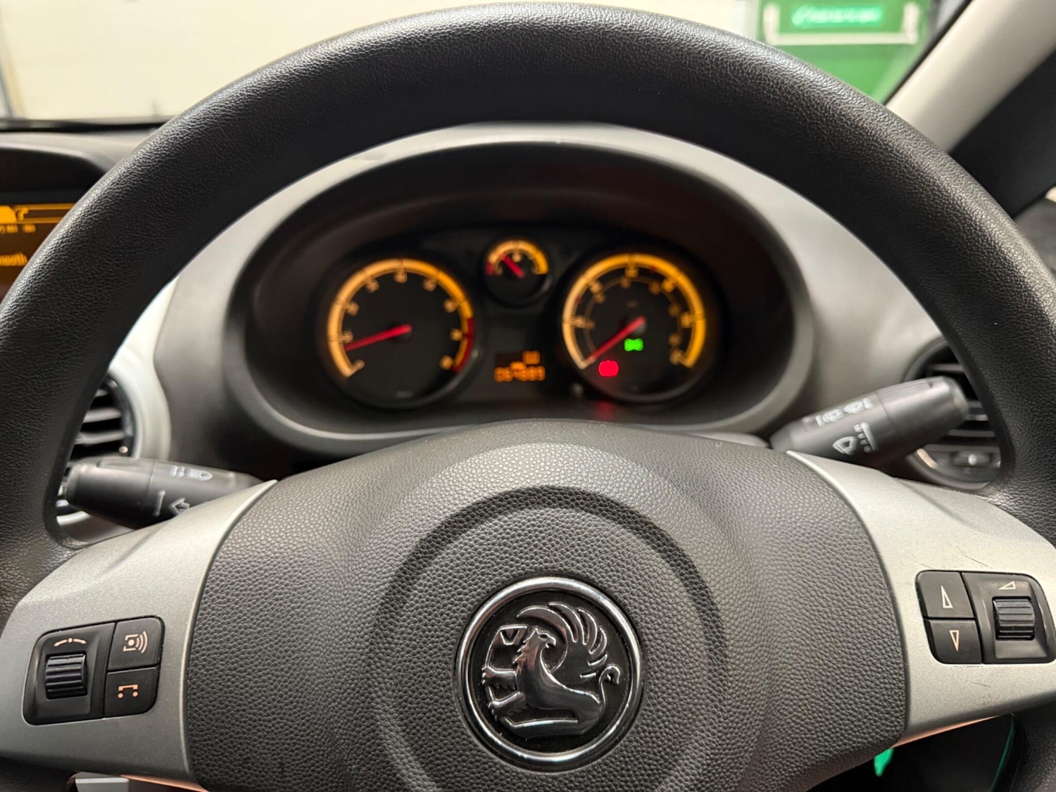 Used Vauxhall Corsa 2011 for sale - 76953422: Photo 17