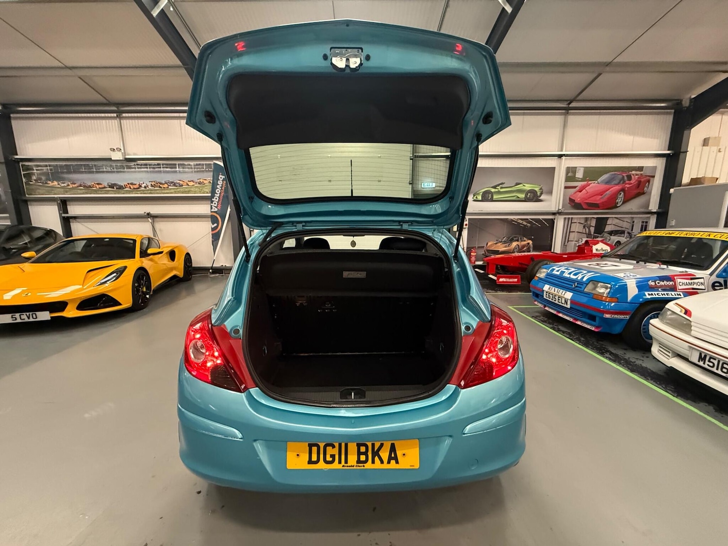 Used Vauxhall Corsa 2011 for sale - 76953422: Photo 22