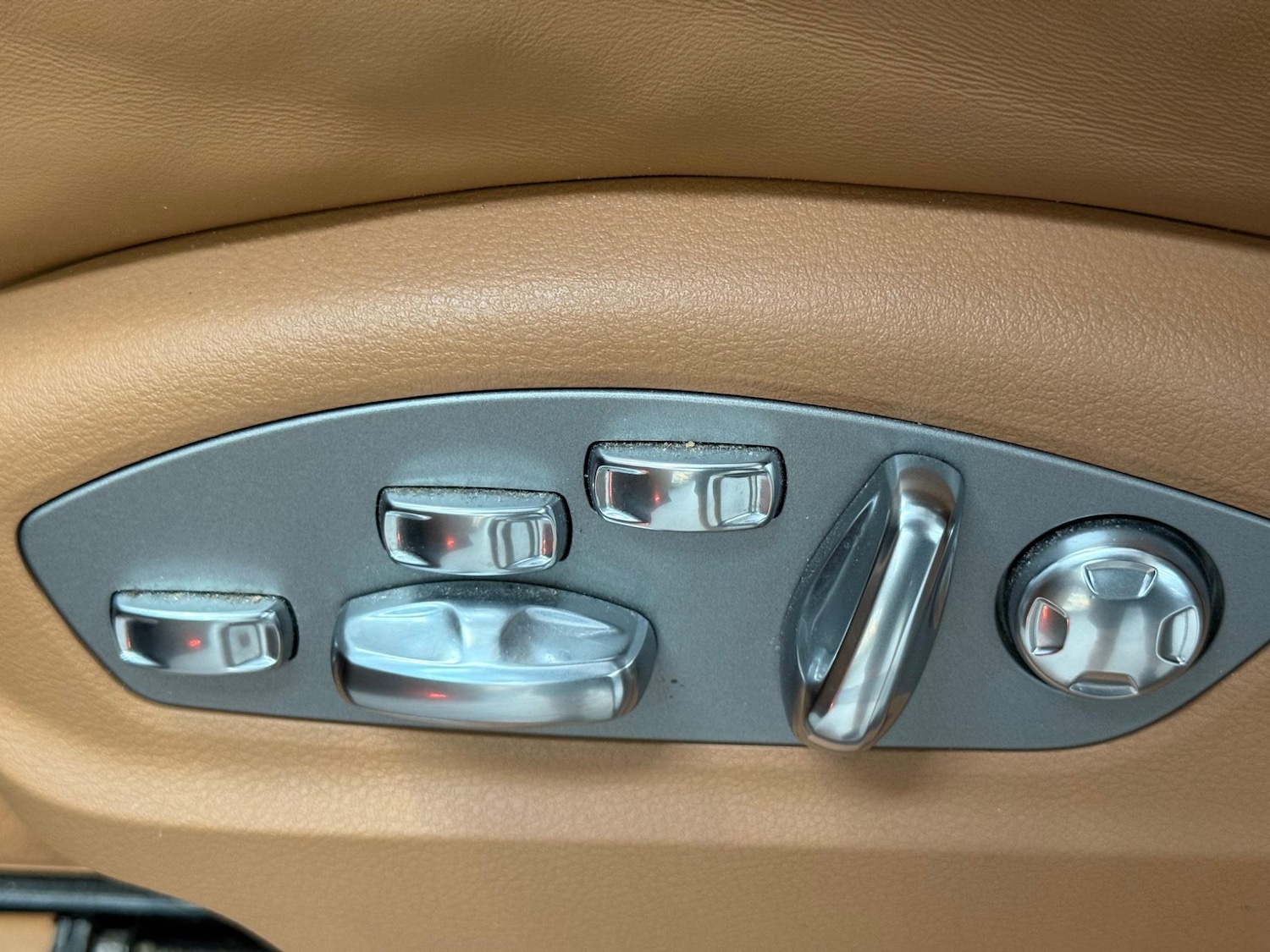 Used Porsche Cayenne for sale - 76993716: Photo 36