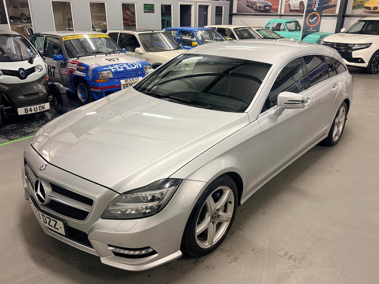 Used Mercedes-Benz CLS 2013 for sale - 76899302: Photo 1