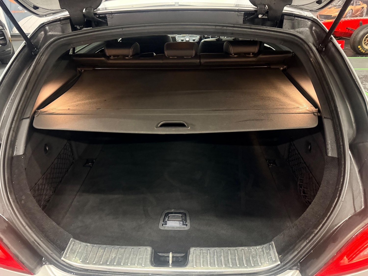 Used Mercedes-Benz CLS 2013 for sale - 76899302: Photo 18