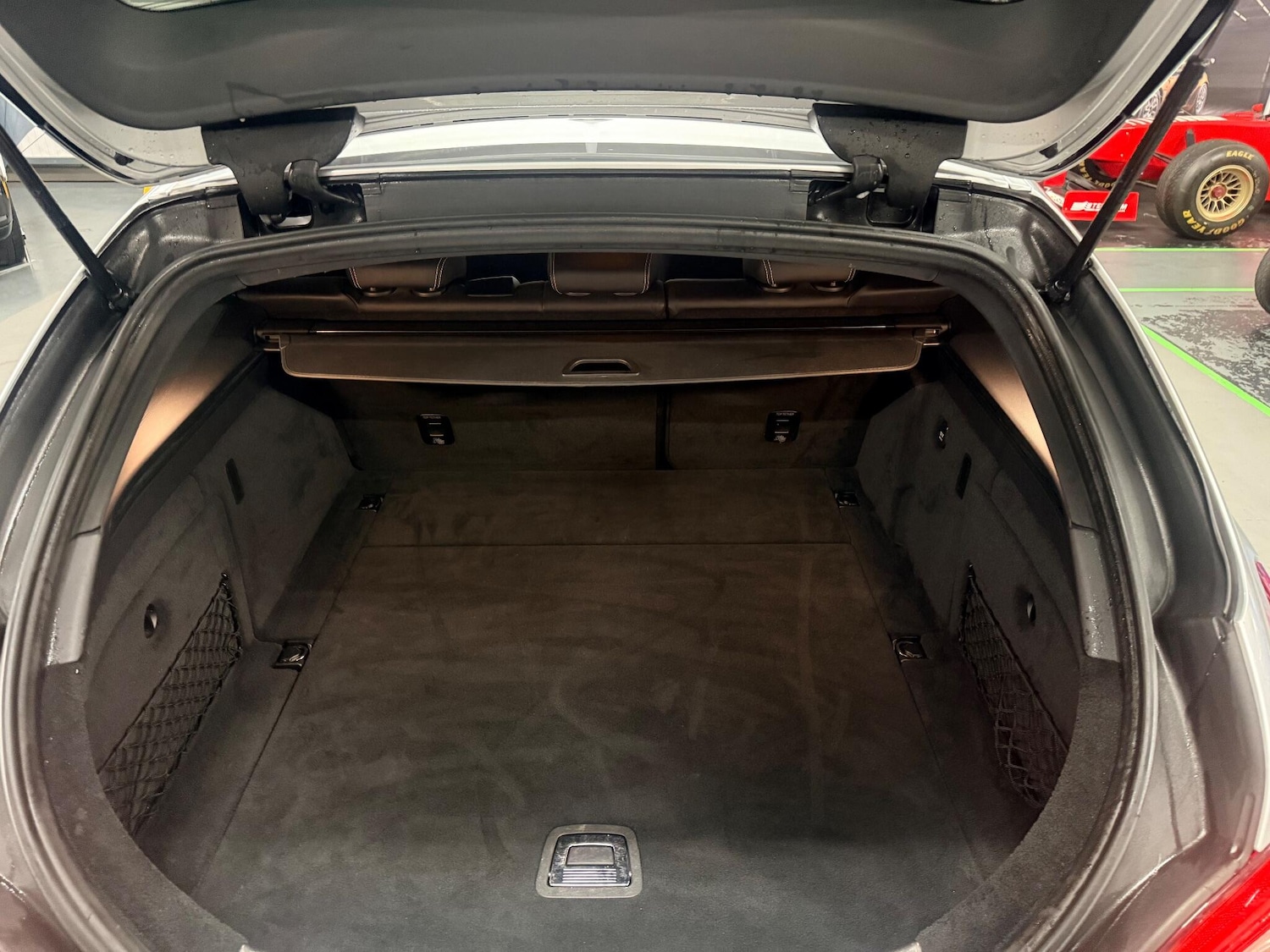 Used Mercedes-Benz CLS 2013 for sale - 76899302: Photo 28