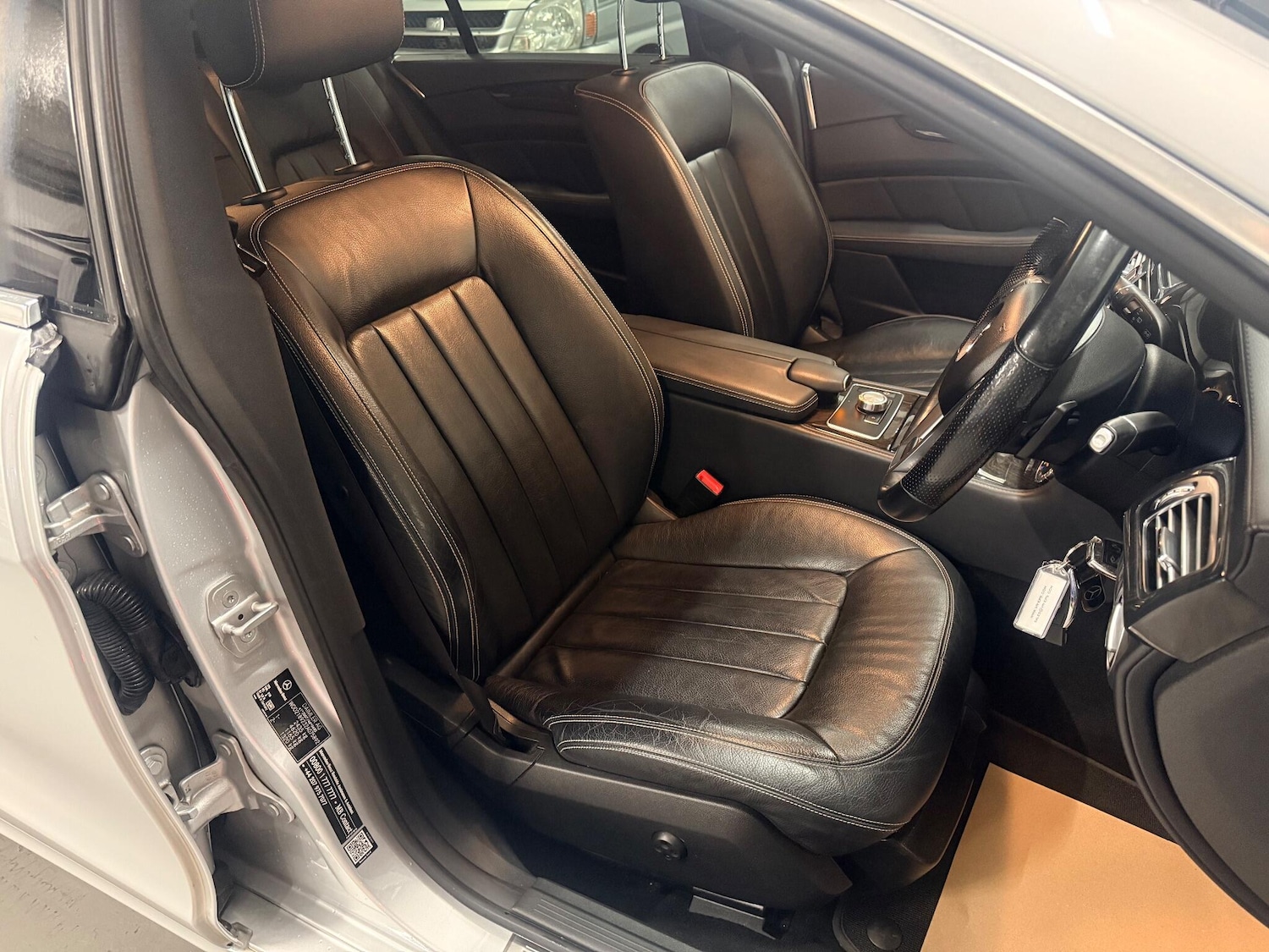 Used Mercedes-Benz CLS 2013 for sale - 76899302: Photo 29