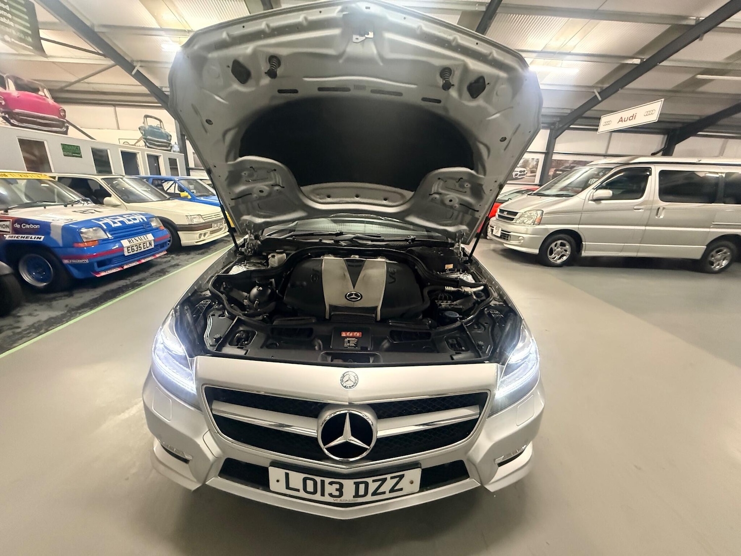 Used Mercedes-Benz CLS 2013 for sale - 76899302: Photo 31