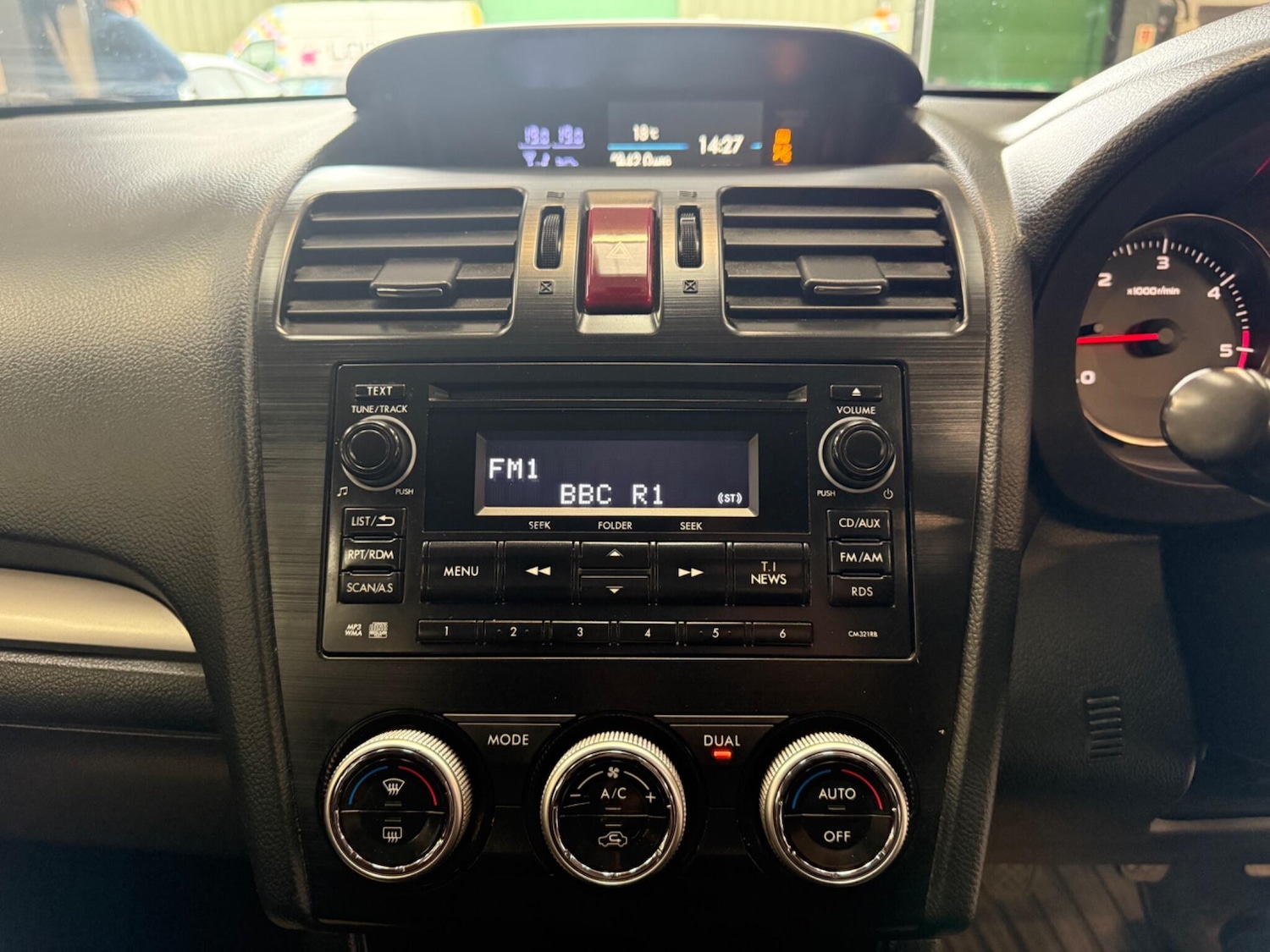 Used Subaru XV 2014 for sale - 75990578: Photo 19
