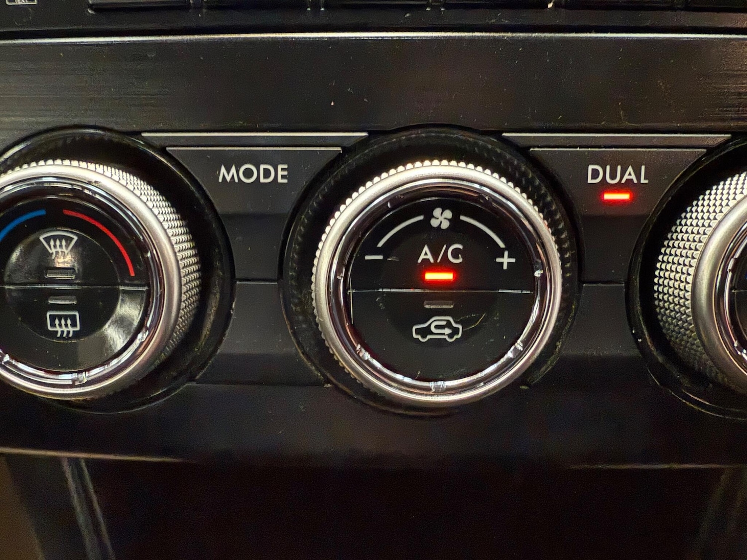 Used Subaru XV 2014 for sale - 75990578: Photo 20