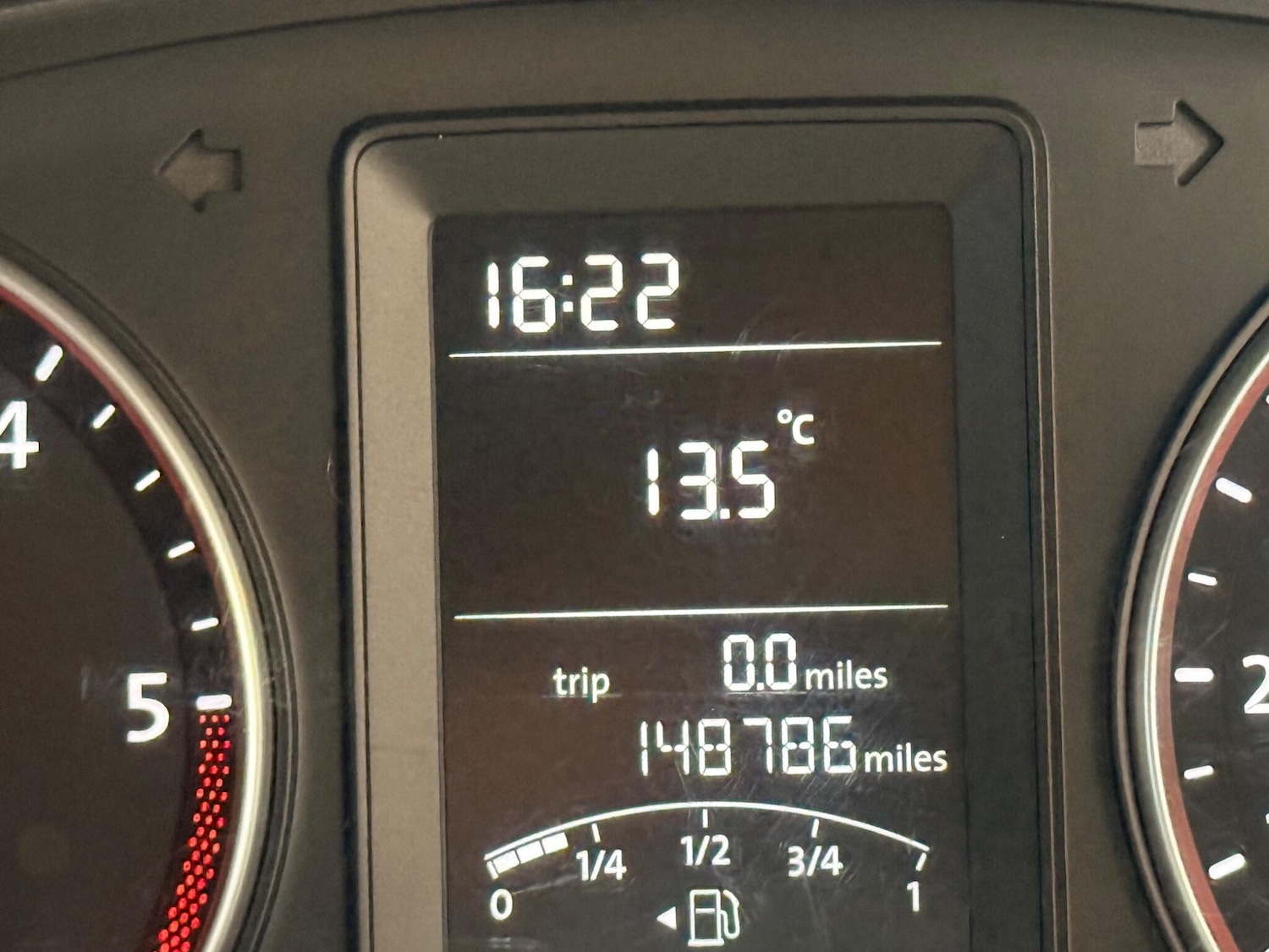 Used Volkswagen Transporter 2011 for sale - 77978106: Photo 16