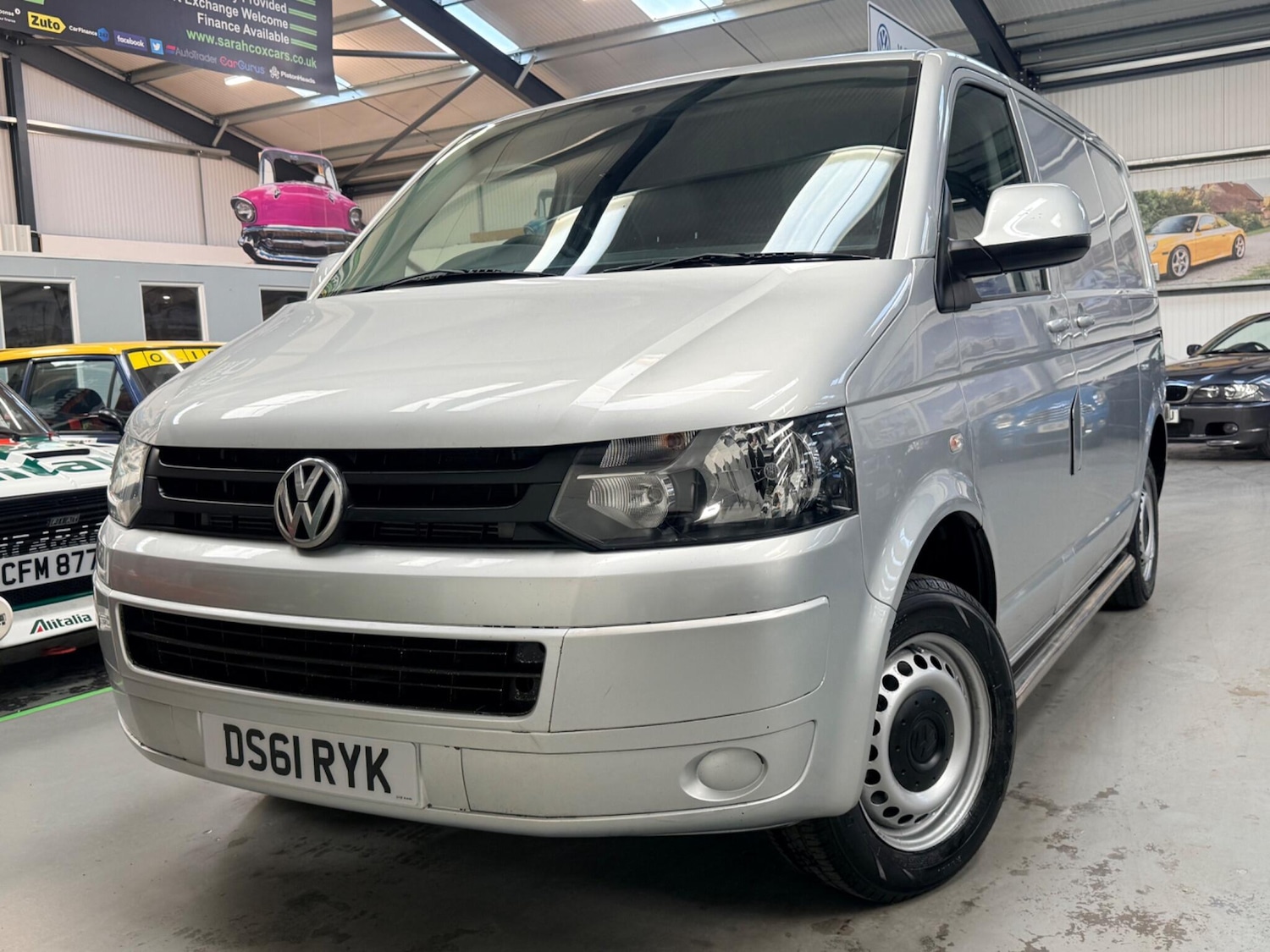 Used Volkswagen Transporter 2011 for sale - 77978106: Photo 6