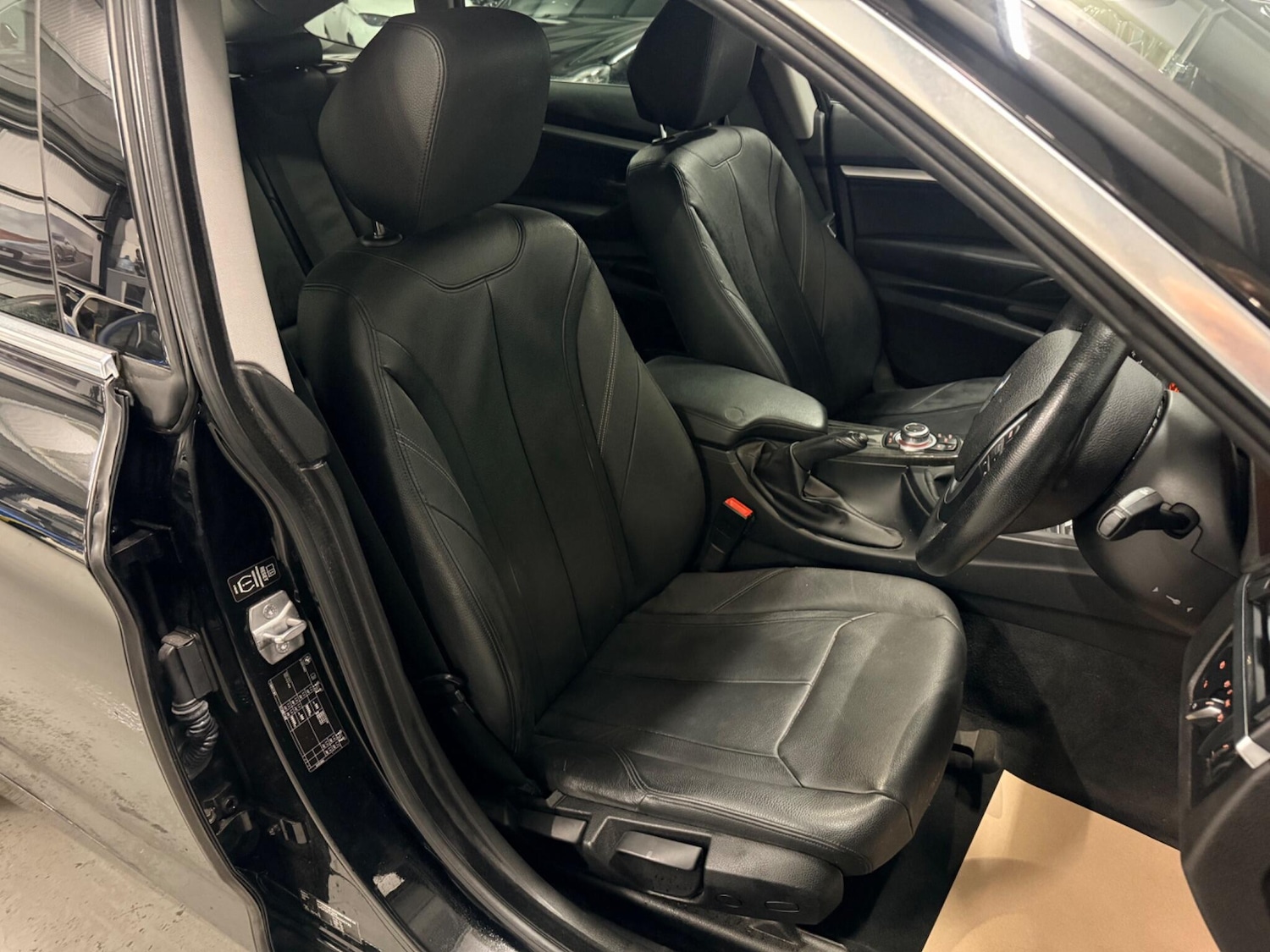 Used BMW 3 Series 2014 for sale - 77305668: Photo 30