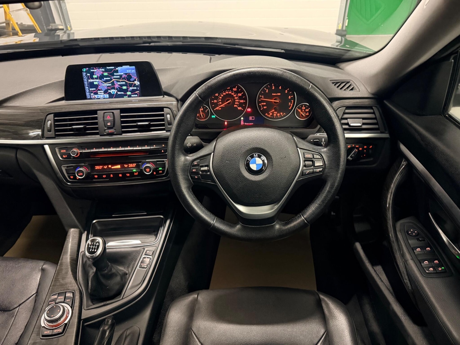 Used BMW 3 Series 2014 for sale - 77305668: Photo 9