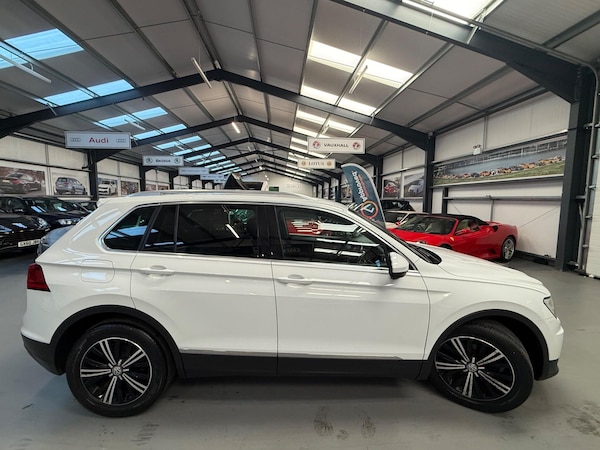 Used Volkswagen Tiguan 2016 for sale - 76032535: Photo 10