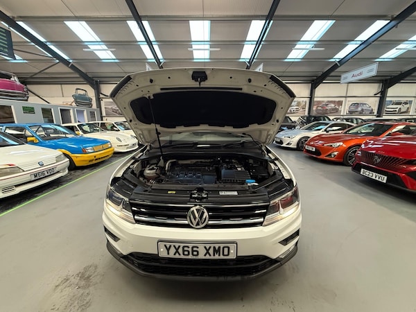 Used Volkswagen Tiguan 2016 for sale - 76032535: Photo 40