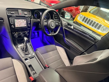 Used Volkswagen Golf 2016 for sale - 79169581: Photo
