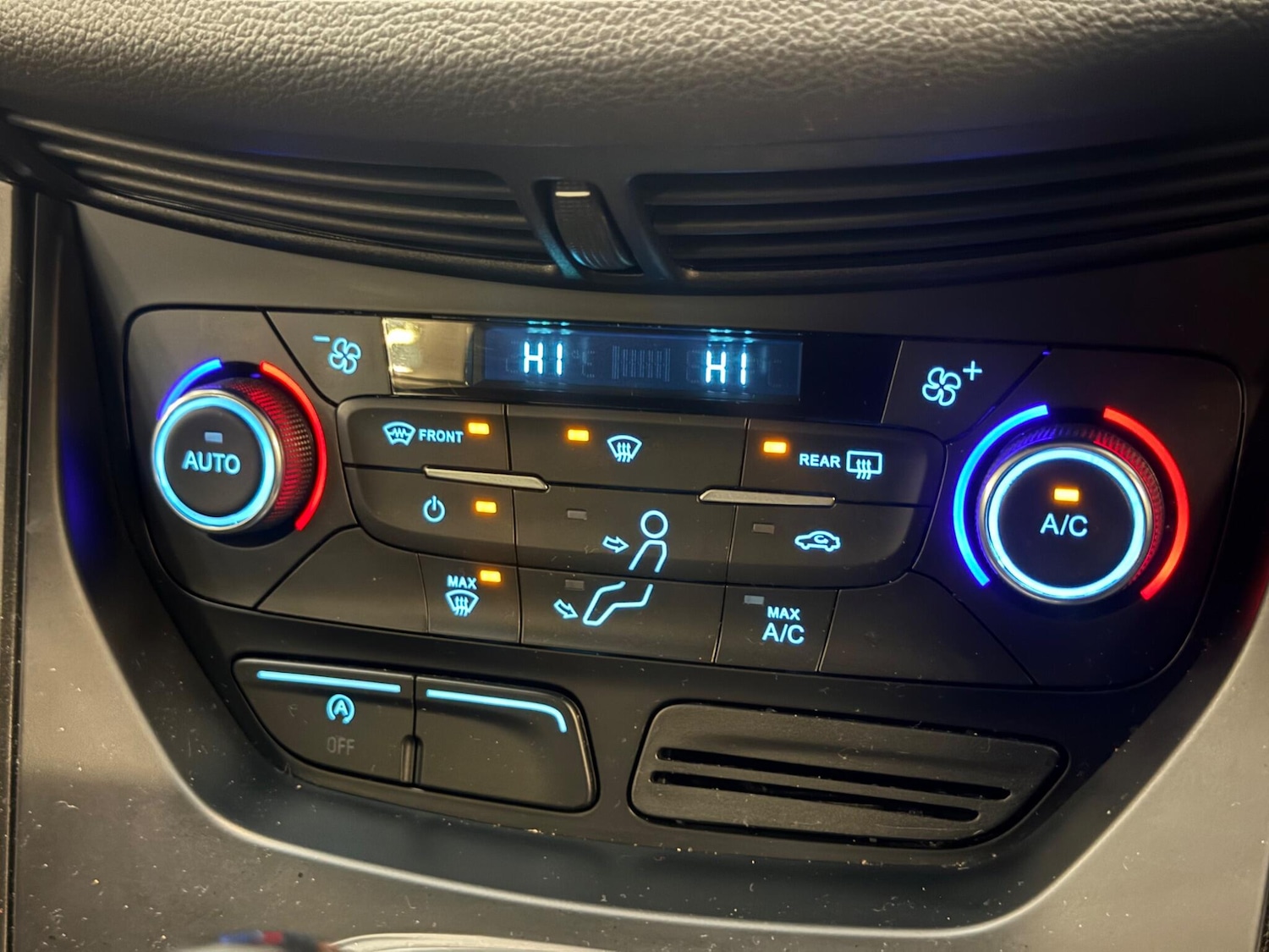 Used Ford Kuga for sale - 77291479: Photo 28