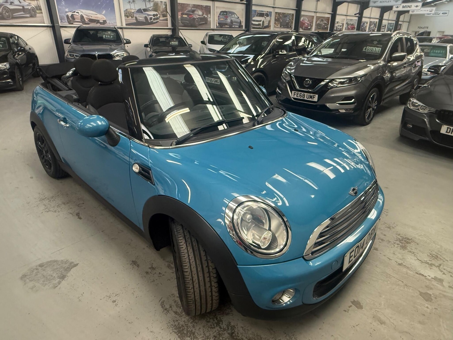 Used MINI Convertible 2014 for sale - 77892379: Photo 10