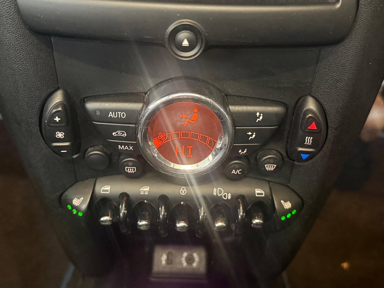 Used MINI Convertible 2014 for sale - 77892379: Photo 18