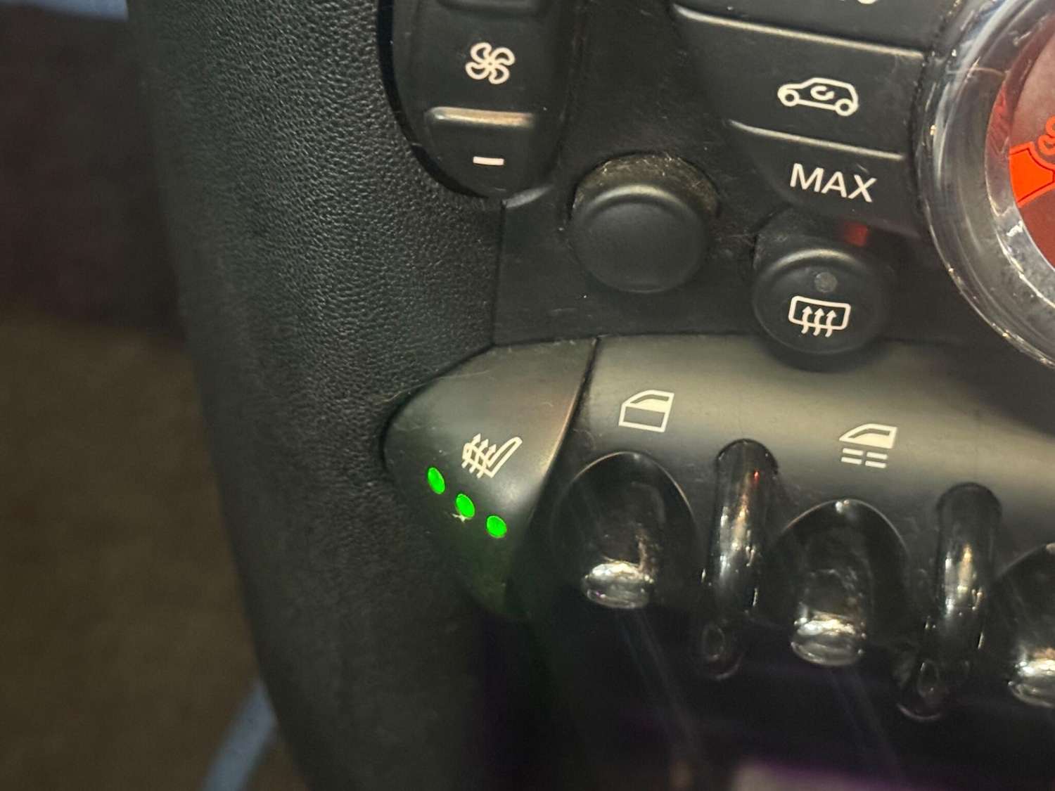 Used MINI Convertible 2014 for sale - 77892379: Photo 19