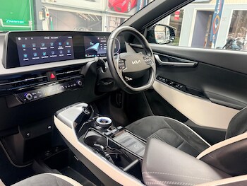 Used Kia EV6 2022 for sale - 78362127: Photo