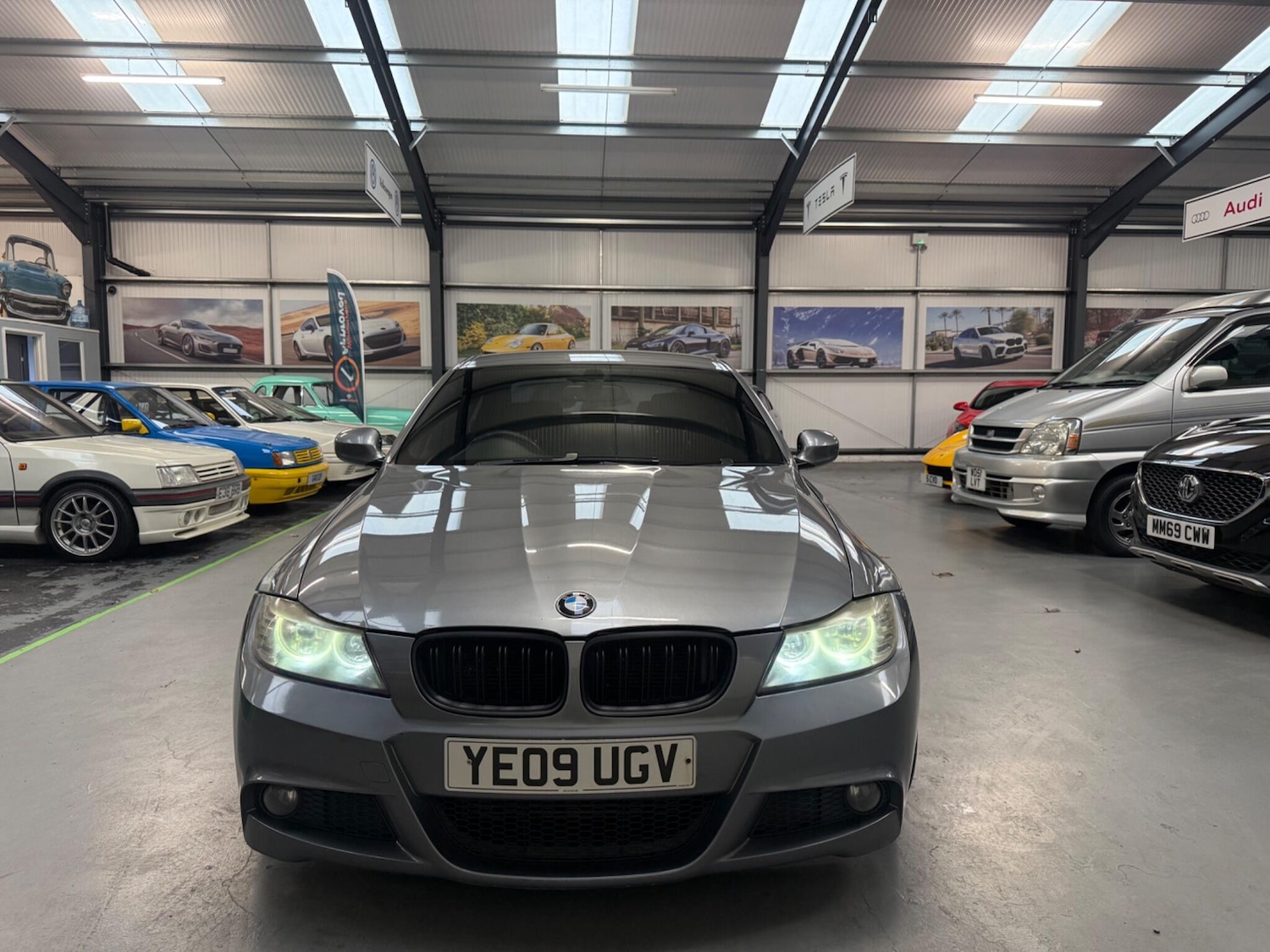 Used BMW 3 Series 2009 for sale - 76620567: Photo 12