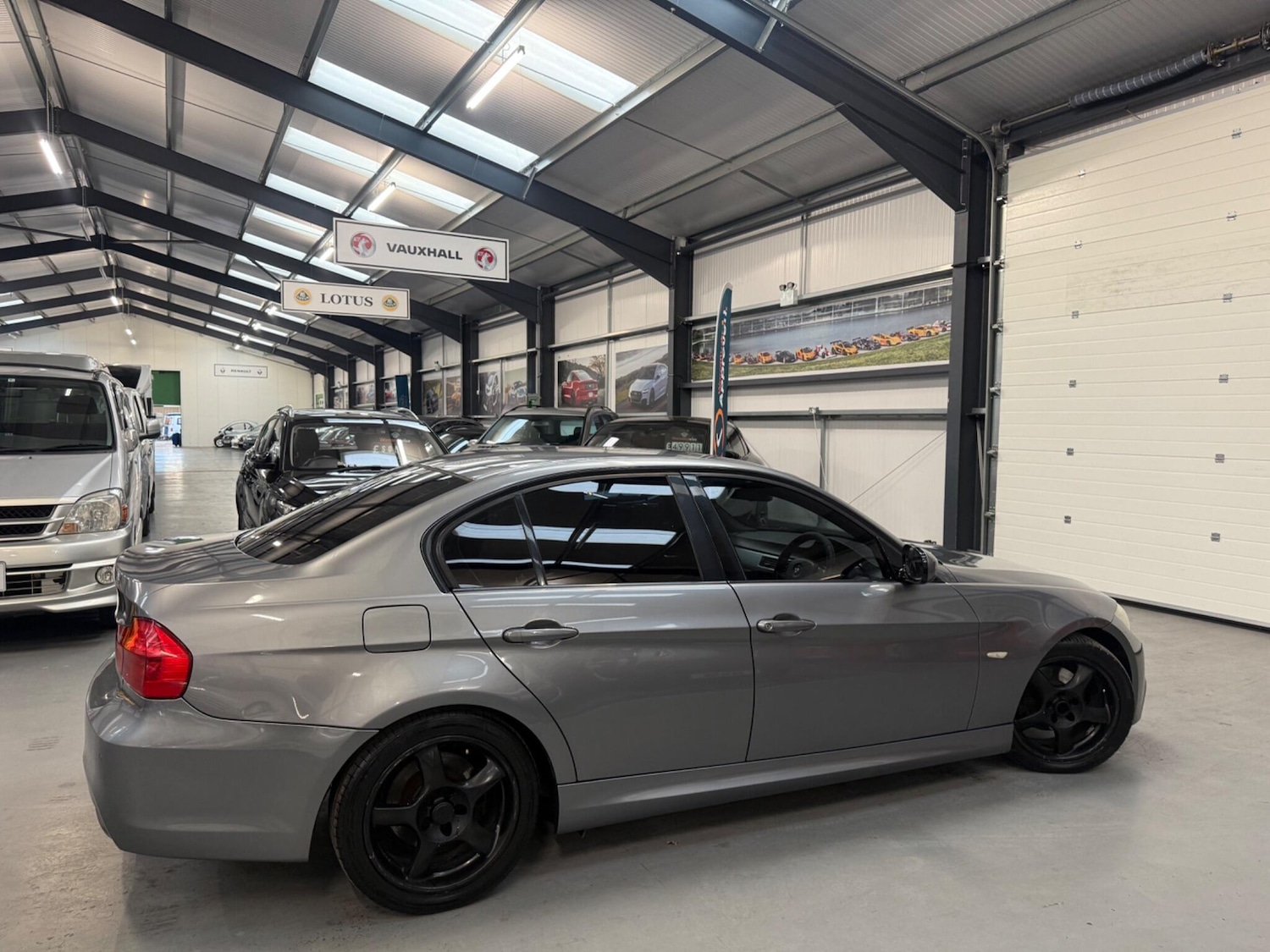 Used BMW 3 Series 2009 for sale - 76620567: Photo 15