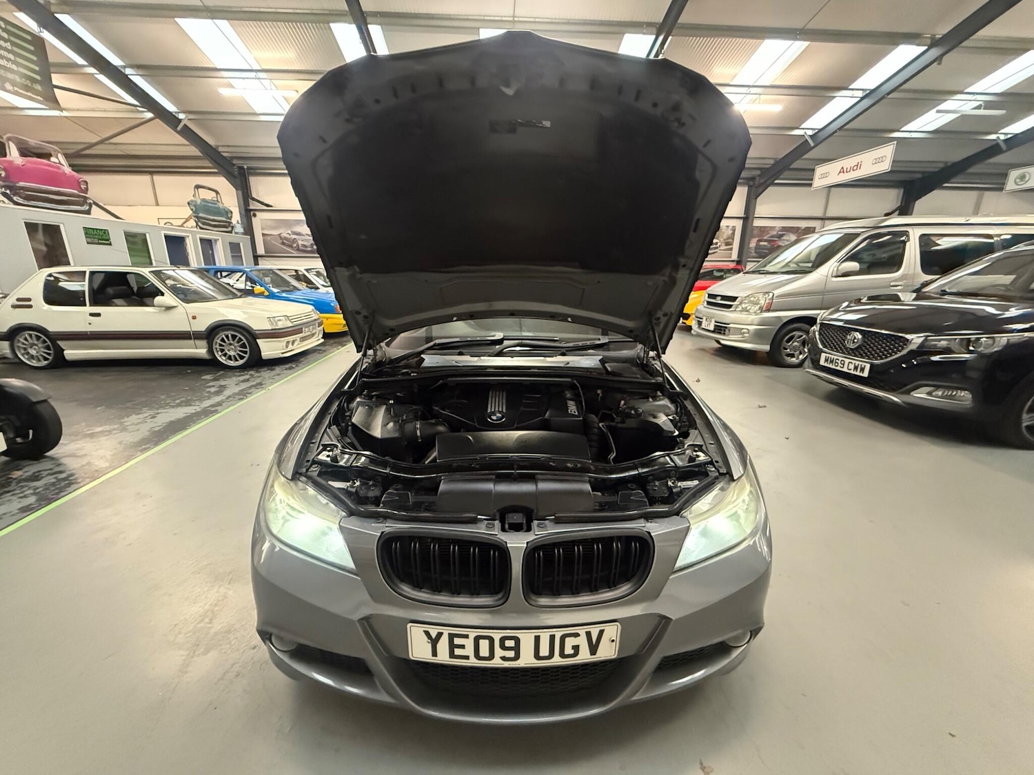 Used BMW 3 Series 2009 for sale - 76620567: Photo 27