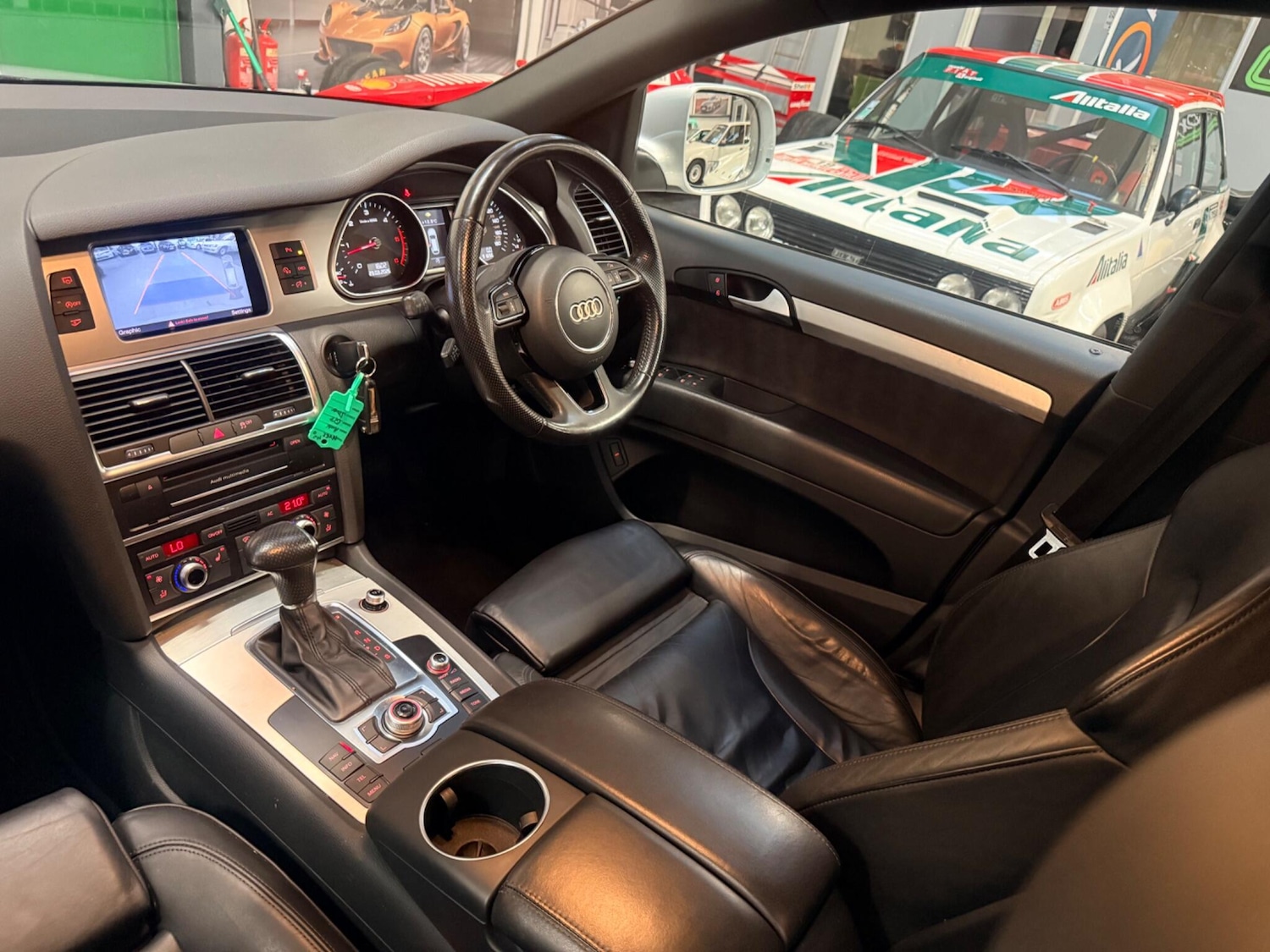 Used Audi Q7 2012 for sale - 77993440: Photo 3