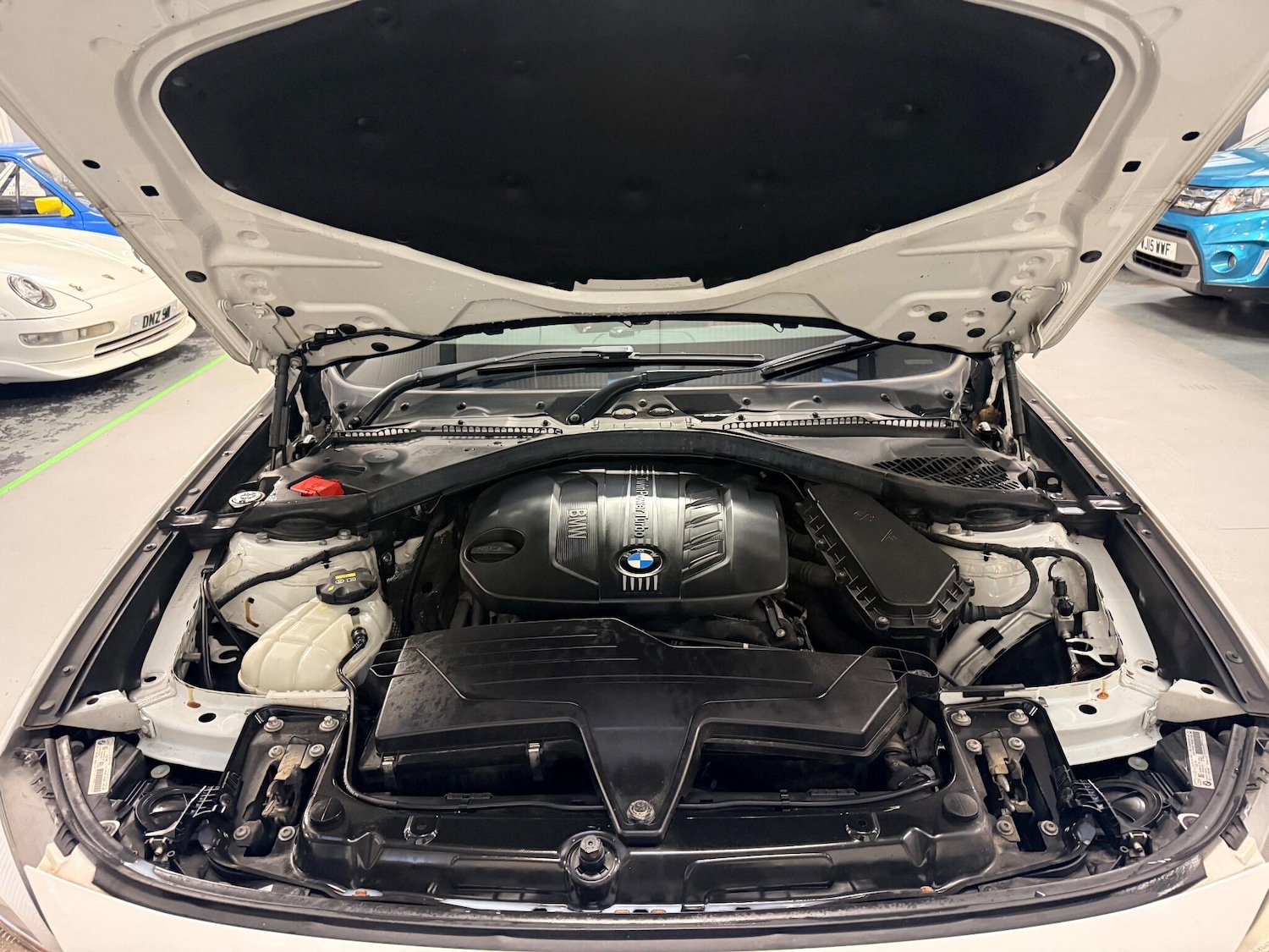 Used BMW 3 Series Gran Turismo 2014 for sale - 77203406: Photo 33