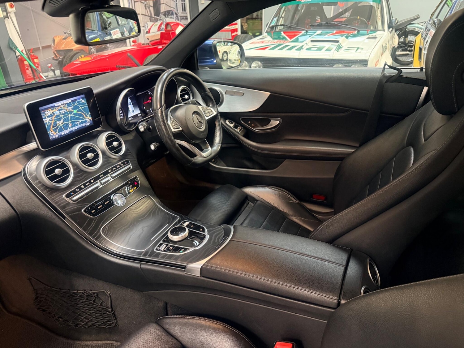 Used Mercedes-Benz C Class 2017 for sale - 77993205: Photo 3