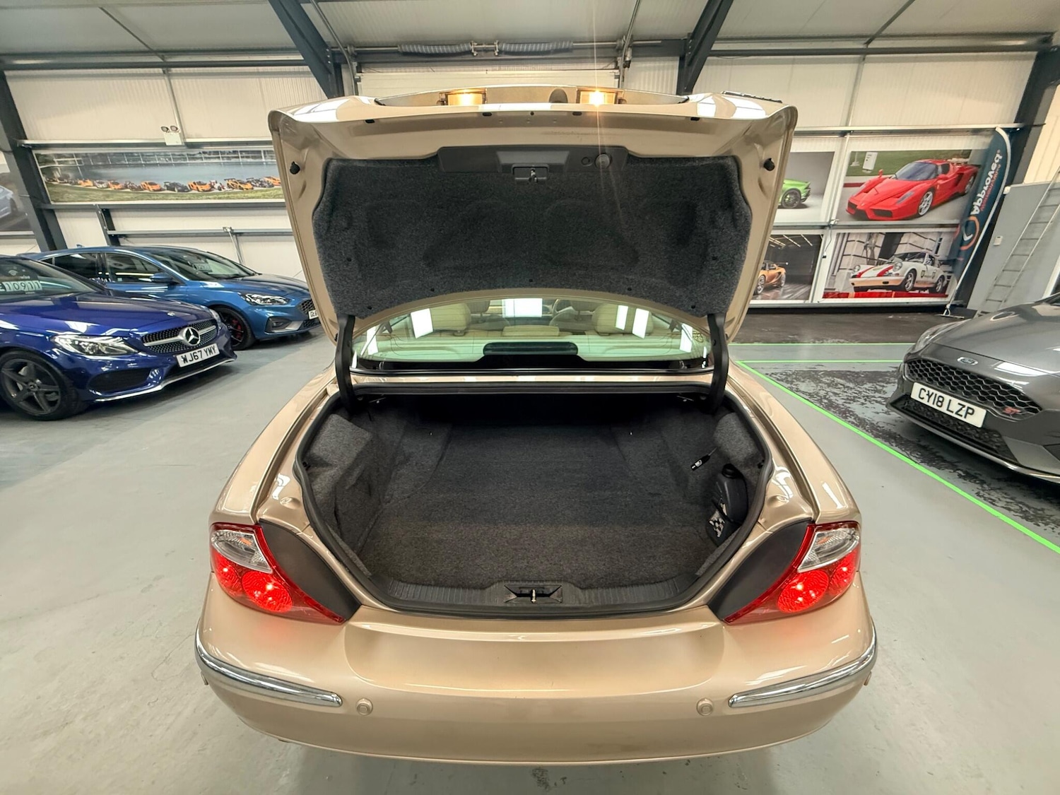 Used Jaguar S-Type for sale - 78135908: Photo 26