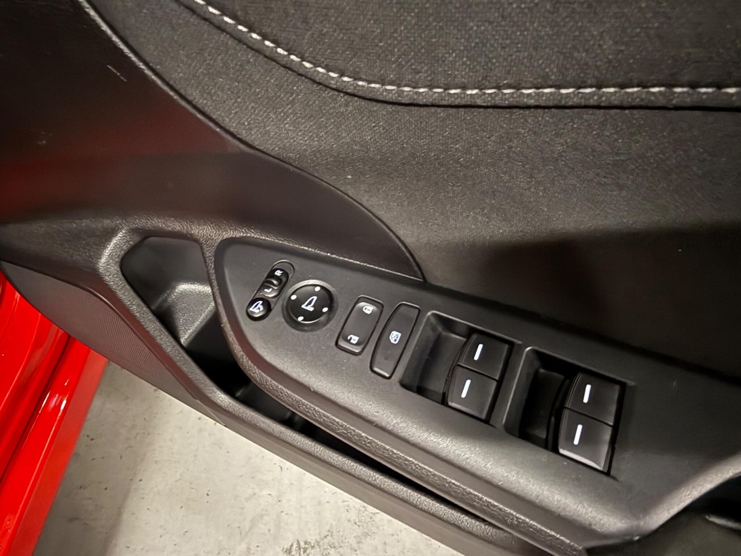 Used Honda Civic 2018 for sale - 76752920: Photo 19