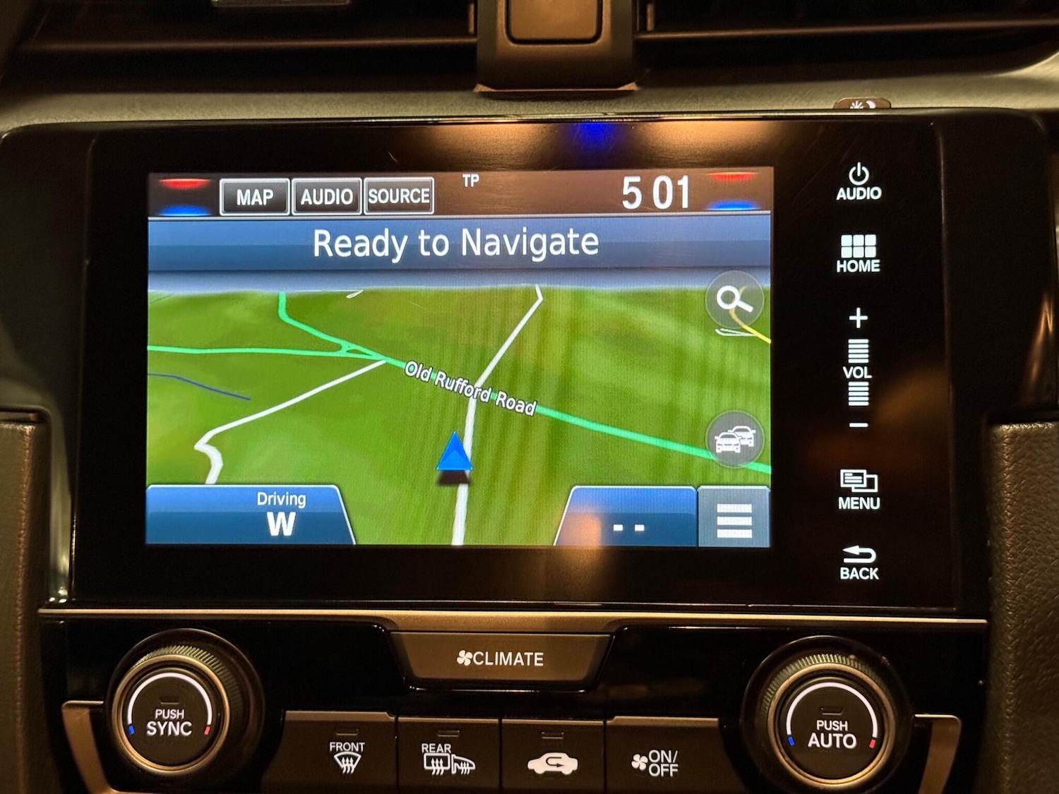 Used Honda Civic 2018 for sale - 76752920: Photo 23