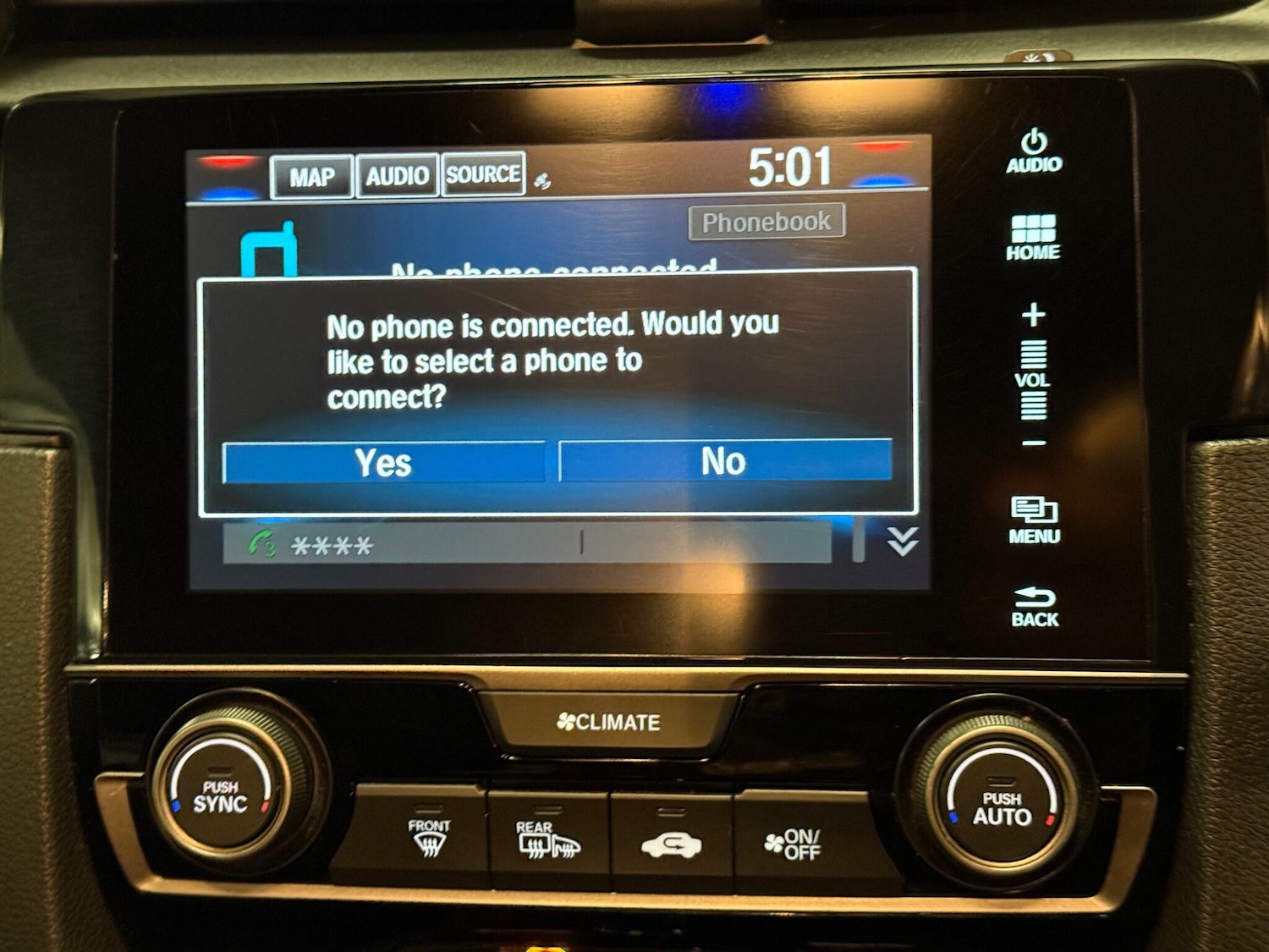 Used Honda Civic 2018 for sale - 76752920: Photo 25