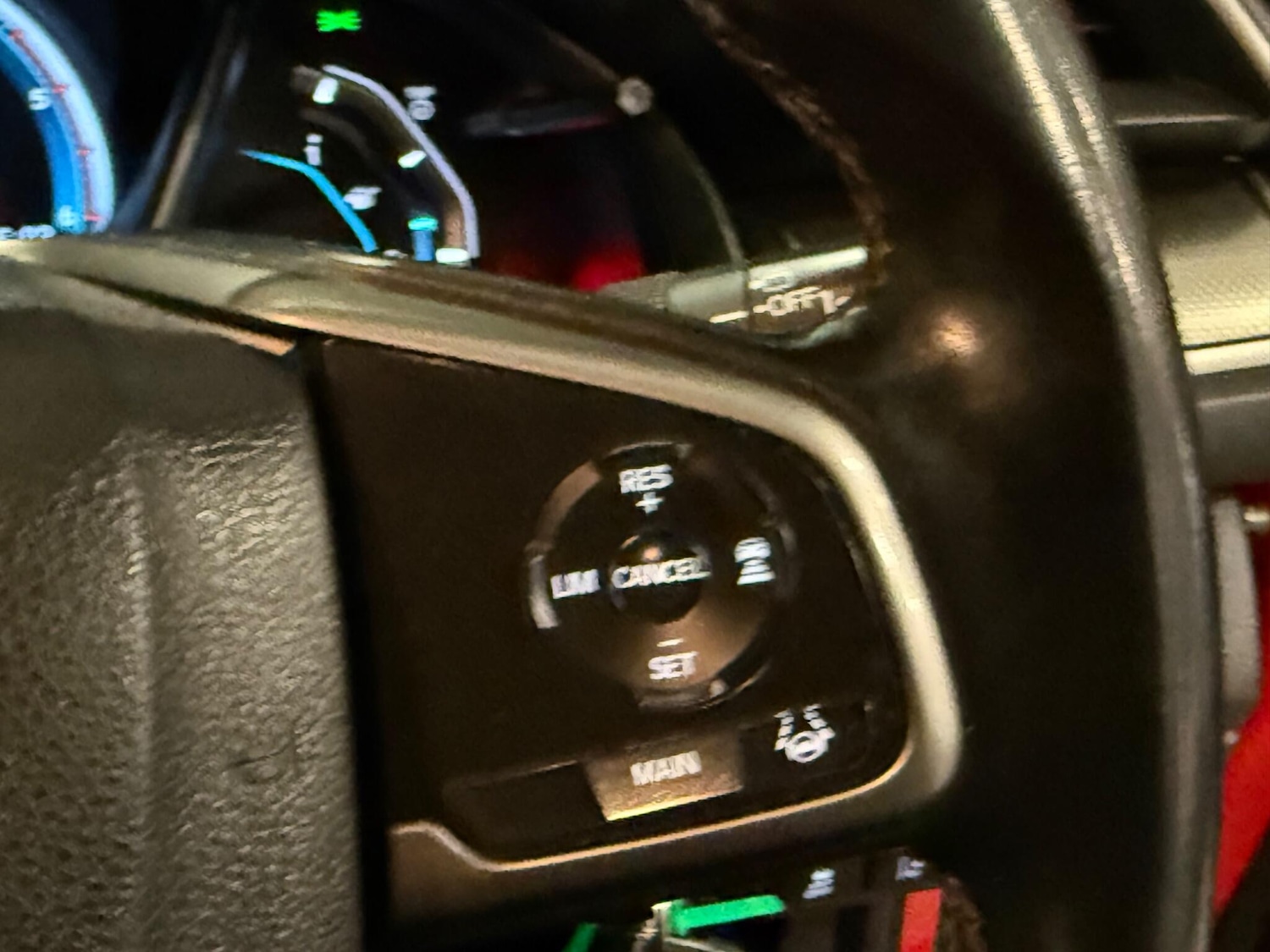 Used Honda Civic 2018 for sale - 76752920: Photo 28