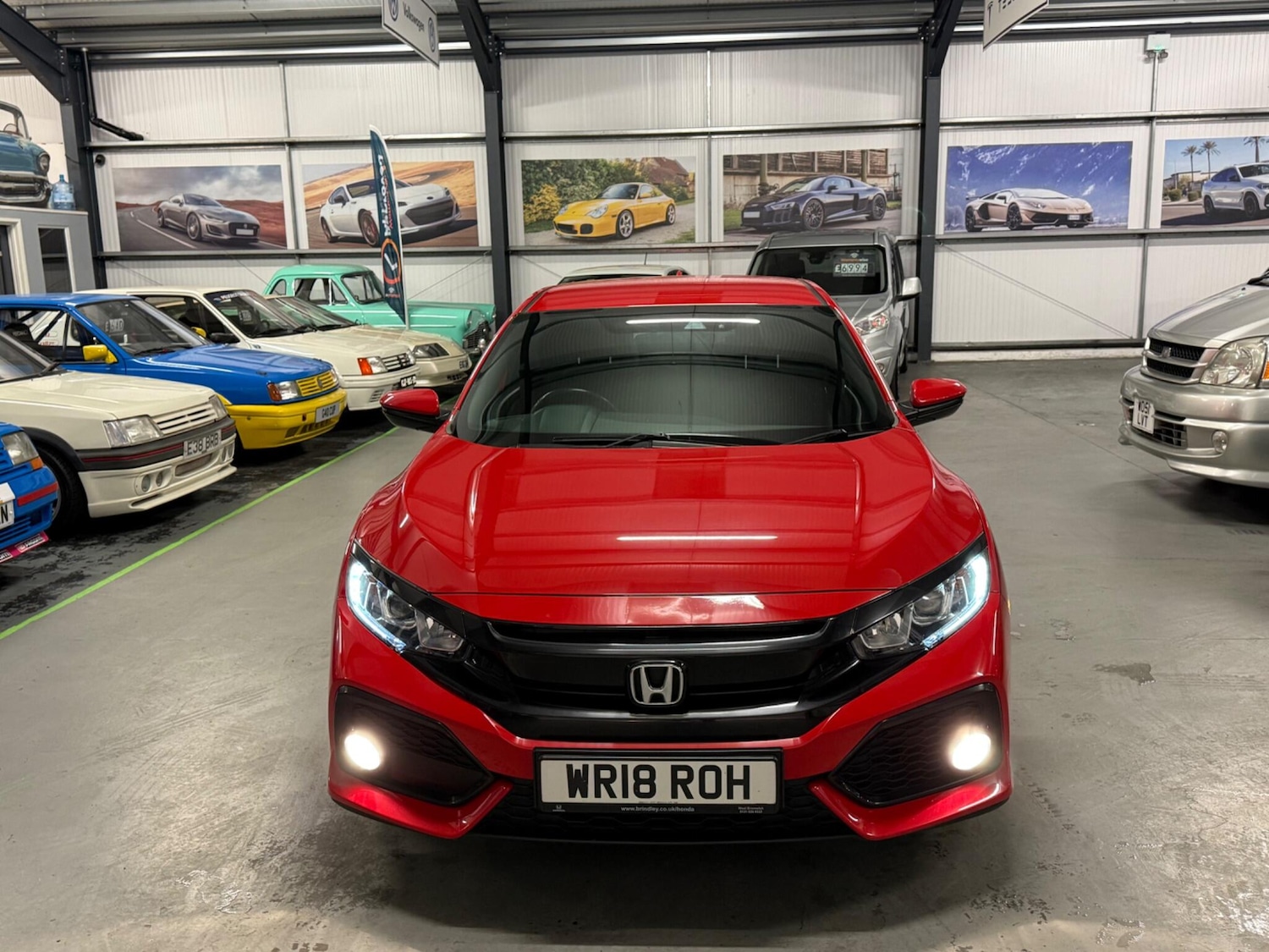 Used Honda Civic 2018 for sale - 76752920: Photo 38