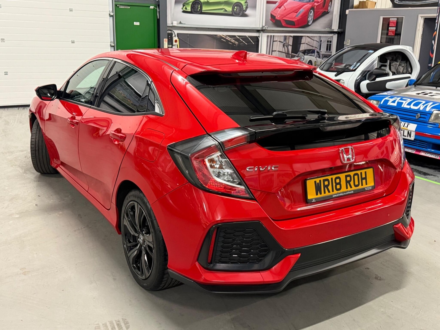 Used Honda Civic 2018 for sale - 76752920: Photo 6