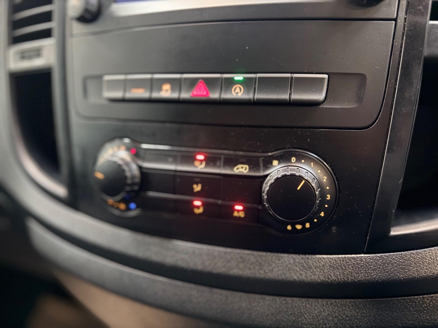 Used Mercedes-Benz Vito 2021 for sale - 77396383: Photo 22