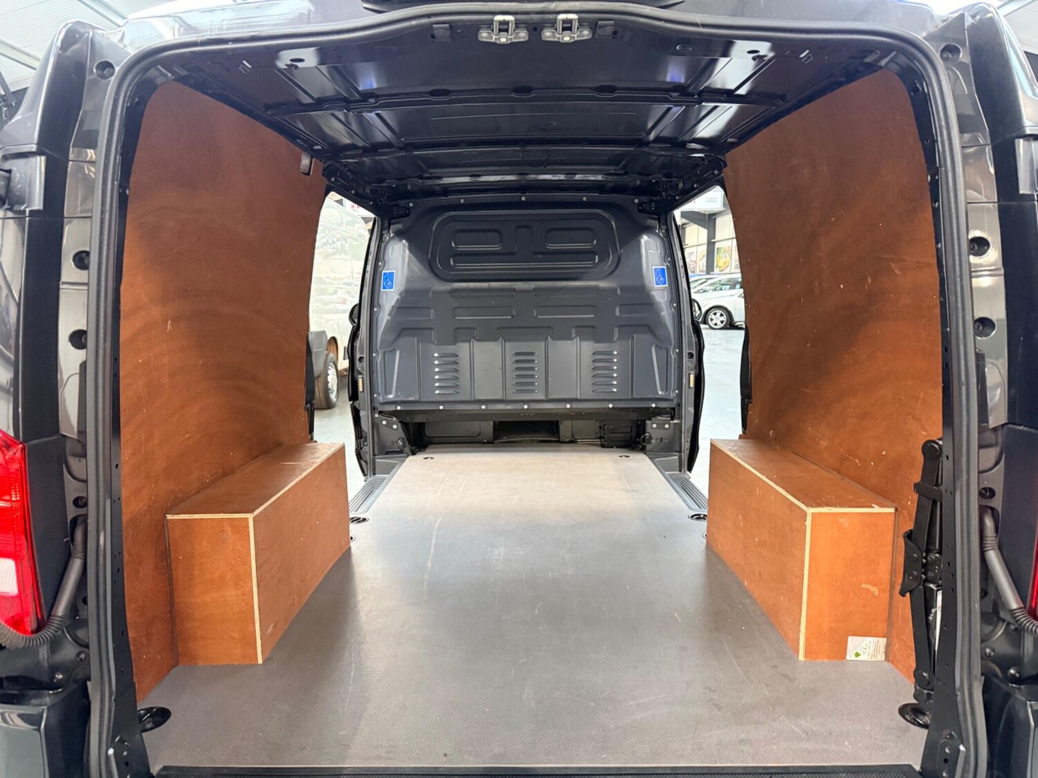 Used Mercedes-Benz Vito 2021 for sale - 77396383: Photo 5