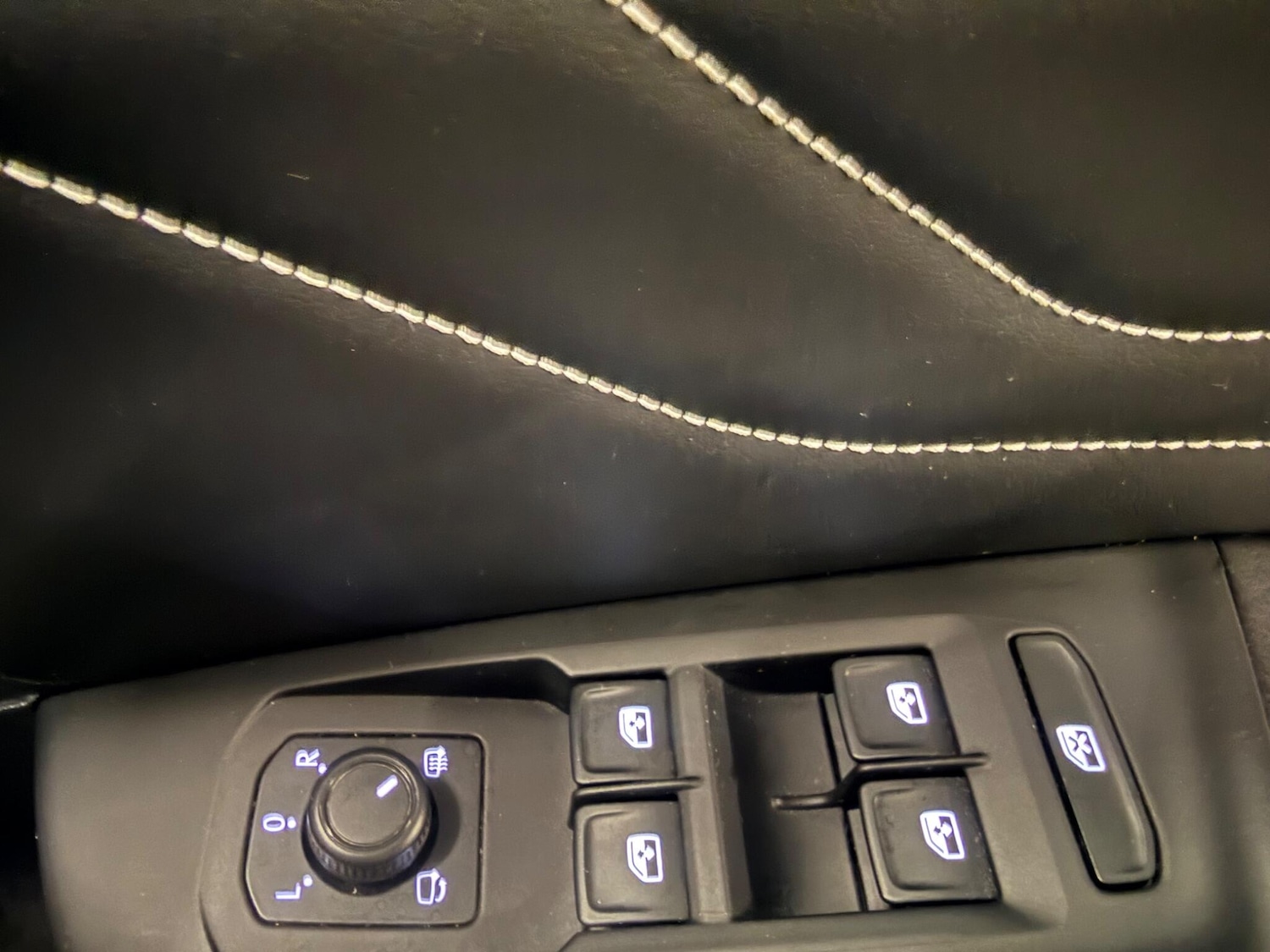 Used Volkswagen Passat 2020 for sale - 77425078: Photo 29