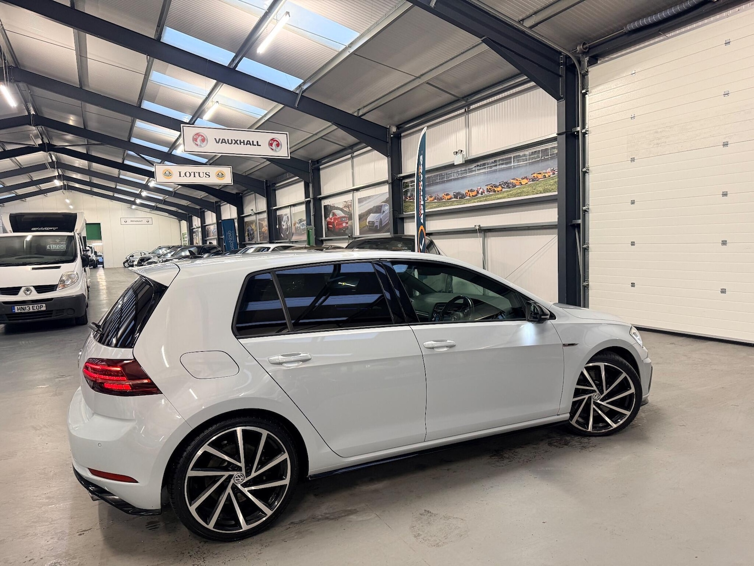 Used Volkswagen Golf 2018 for sale - 77029355: Photo 15