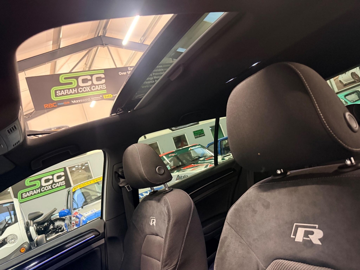 Used Volkswagen Golf 2018 for sale - 77029355: Photo 5