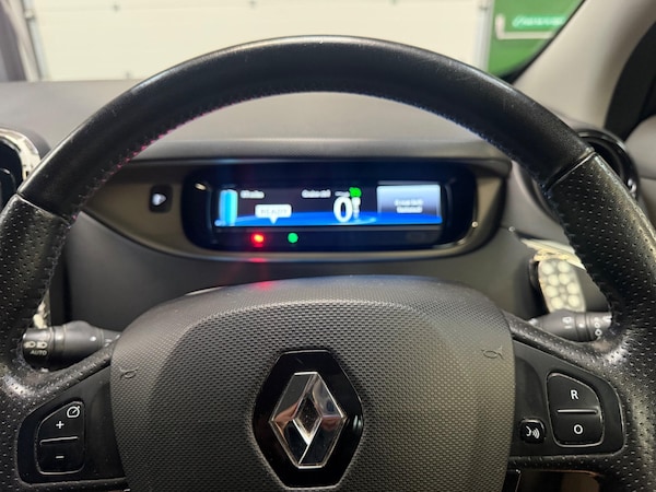 Used Renault Zoe for sale - 76136334: Photo 26