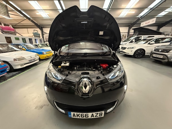 Used Renault Zoe for sale - 76136334: Photo 37