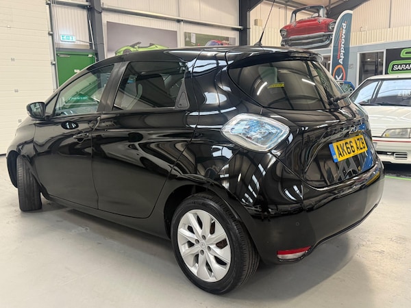 Used Renault Zoe for sale - 76136334: Photo 8