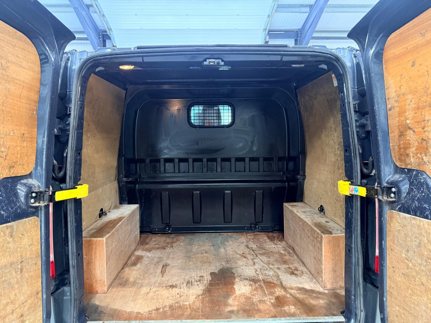 Used Ford Transit Custom for sale - 77704975: Photo 9