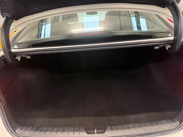 Used Kia Optima 2015 for sale - 76307496: Photo 16