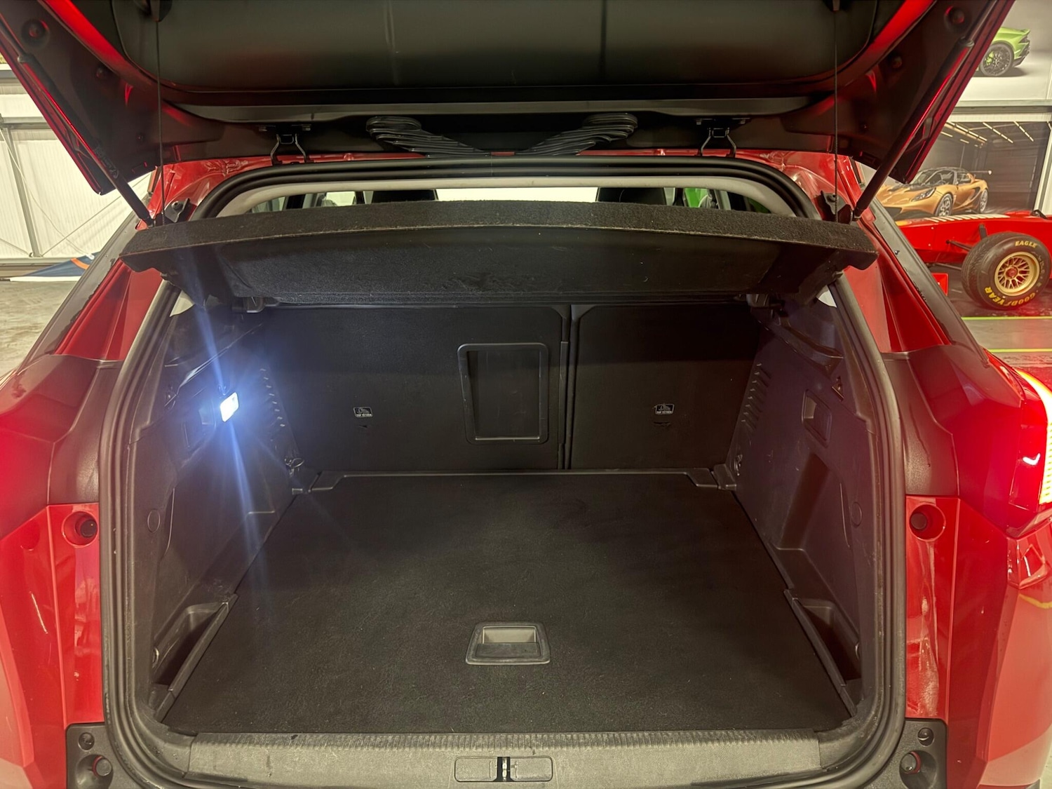 Used Peugeot 3008 2017 for sale - 76498492: Photo 16