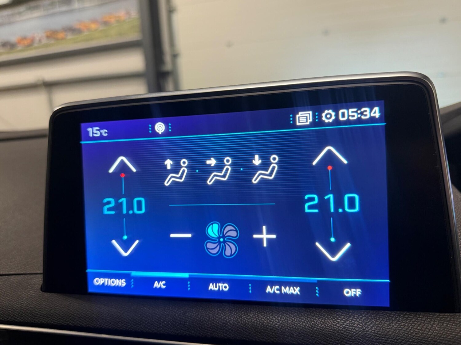 Used Peugeot 3008 2017 for sale - 76498492: Photo 18