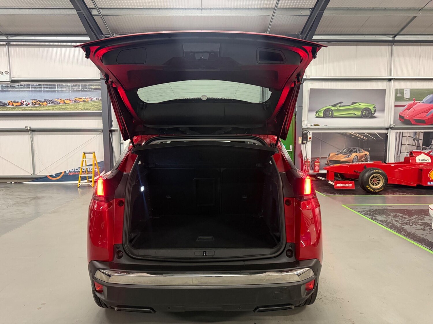 Used Peugeot 3008 2017 for sale - 76498492: Photo 28